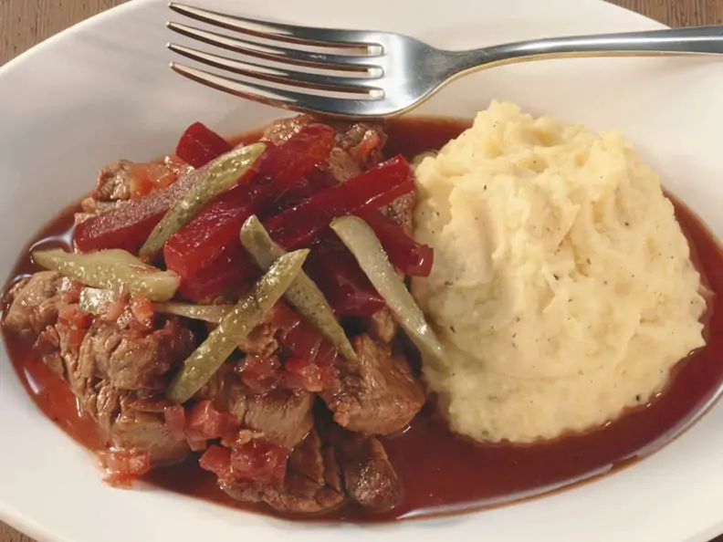 Bœuf Stroganoff 