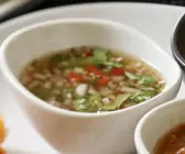 Feurige Zwiebelmarinade