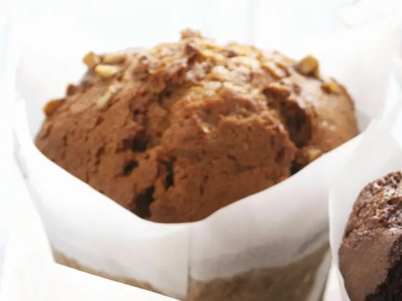 Nussmuffins mit Honig