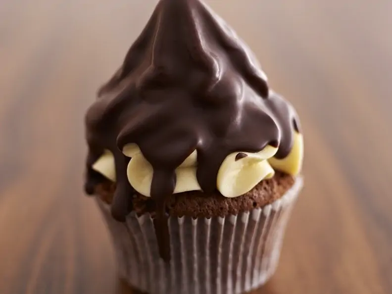 Schoko-Eierlikör-Cupcakes