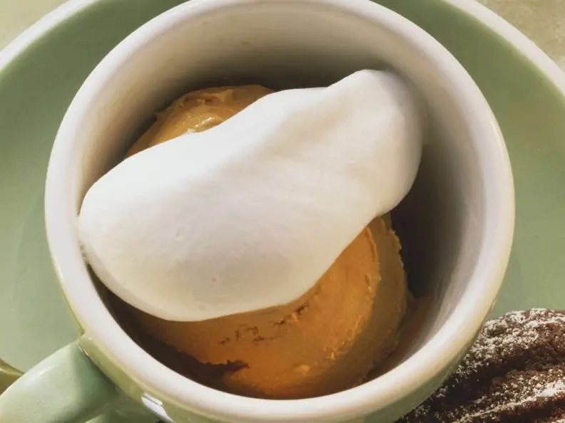 Mokka-Sahne-Eis