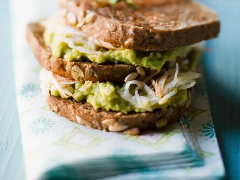 Krebsfleisch-Sandwich