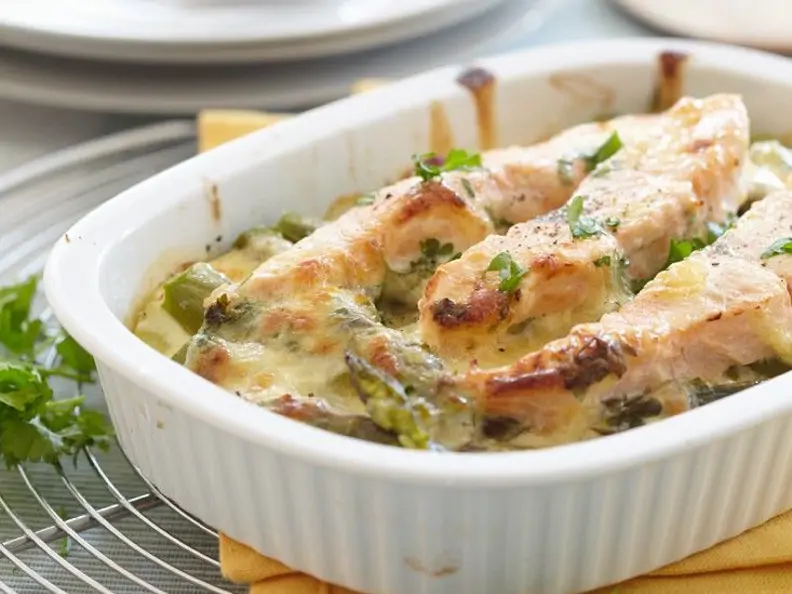 Spargel-Lachs-Auflauf