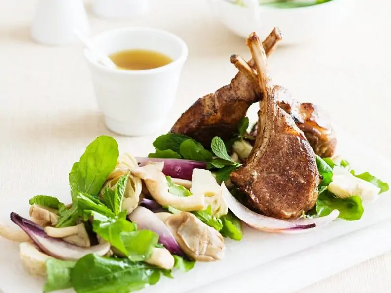 Lammchops mit Pilzen