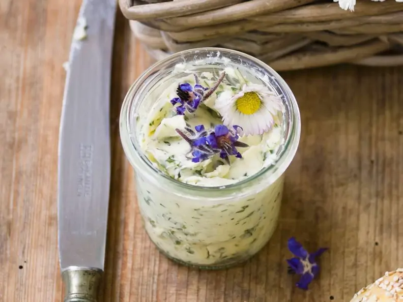 Kräuterbutter