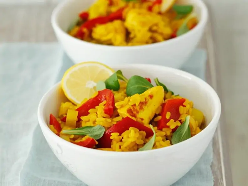 Hähnchen-Risotto mit Curry