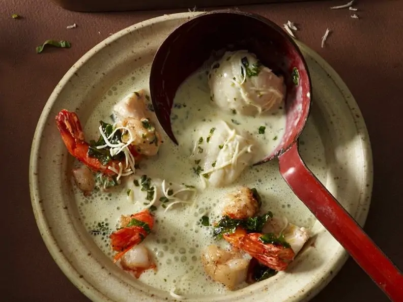Gemüse-Meerrettichcremesuppe mit Fisch