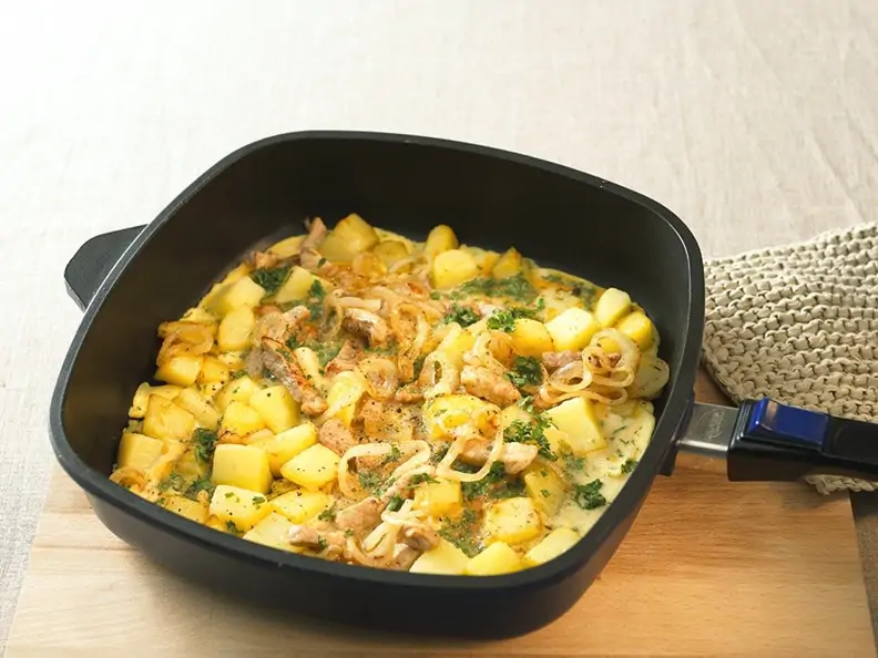 Kartoffel-Omelette mit Fleisch