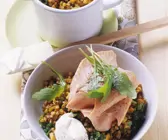 Gemüse mit Buchweizen und Fisch