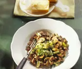 Maroni-Spätzle mit Pilzen