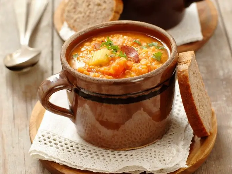 Vegane Rote-Linsen-Suppe