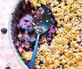 Blaubeer-Crumble