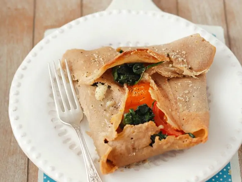 Pikante Pfannkuchen mit Gemüse