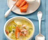 Kartoffelsuppe mit Räucherlachs