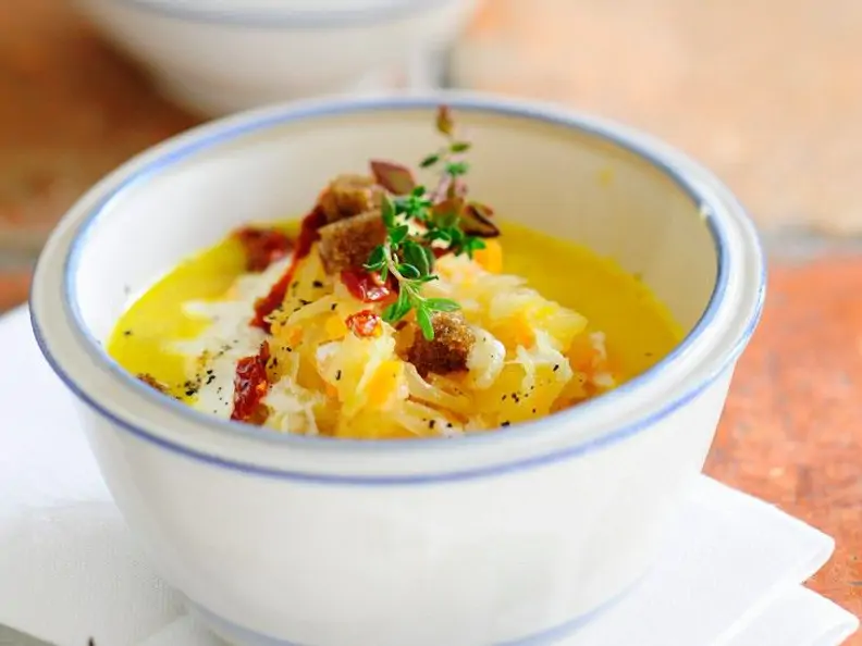 Sauerkraut-Möhrensuppe