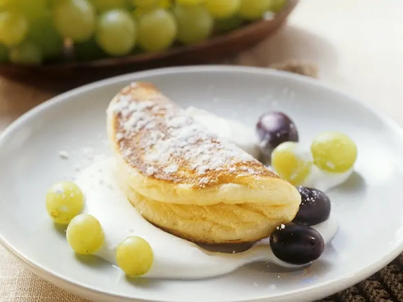 Süße Omelettes mit Quarkcreme
