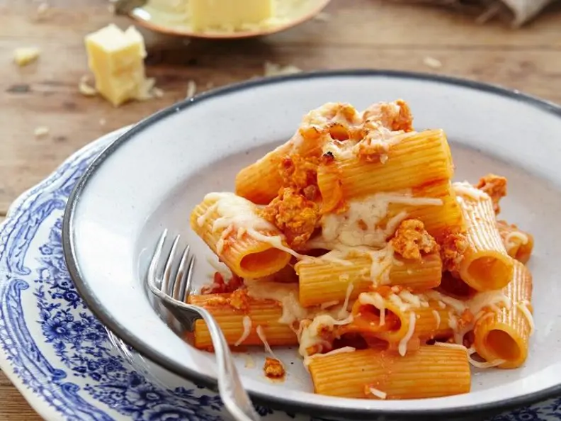Hähnchenragout mit Nudeln