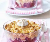 Pfirsich-Crumble mit Haferflocken