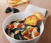 Kartoffelsuppe mit Muscheln