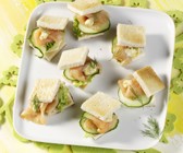 Lachs-Sandwichtürmchen