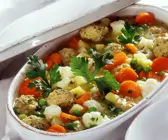 Hackbällchen im bretonischen Eintopf