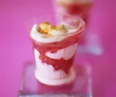 Joghurt-Rhabarber-Dessert