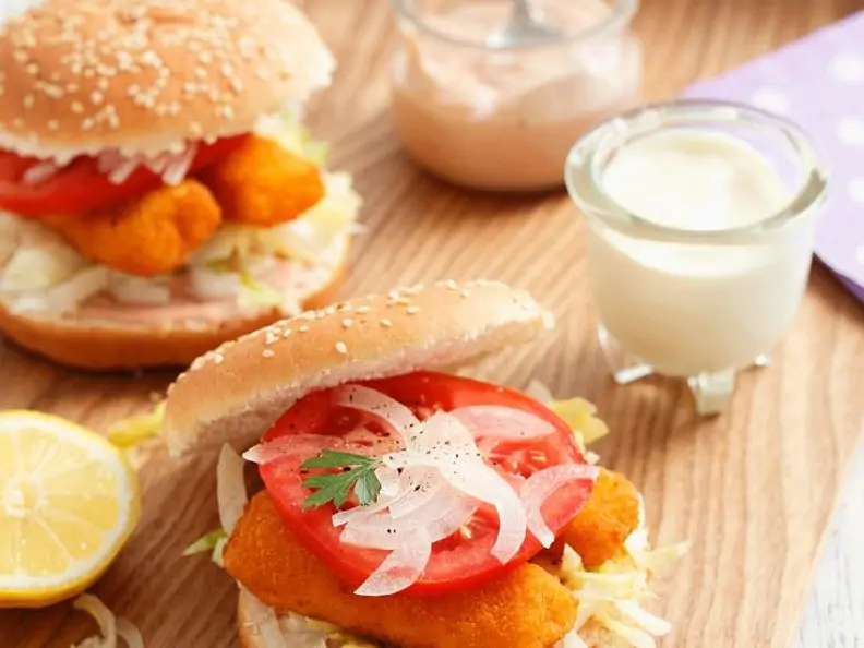 Fischstäbchen-Burger