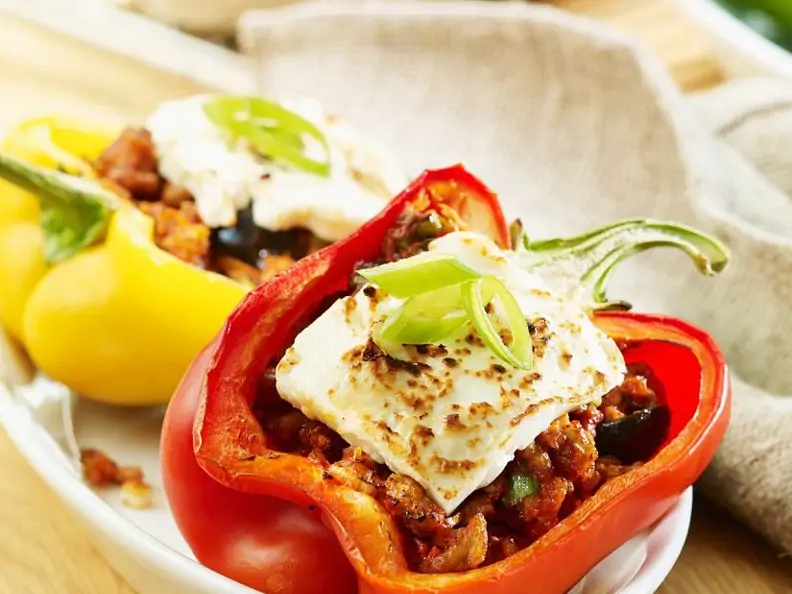 Gefüllte Paprika mit Hackfleisch