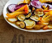 Mediterraner Ofengemüsesalat