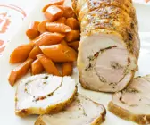 Rollbraten mit Gemüse