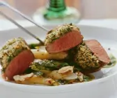 Kräuter-Lamm mit Spargel