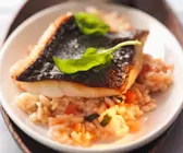 Gemüserisotto mit Fisch