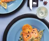 Lachsfilet aus dem Ofen auf Orangen-Fenchel-Gemüse