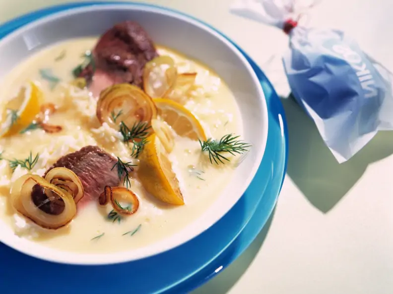 Ostersuppe mit Lamm