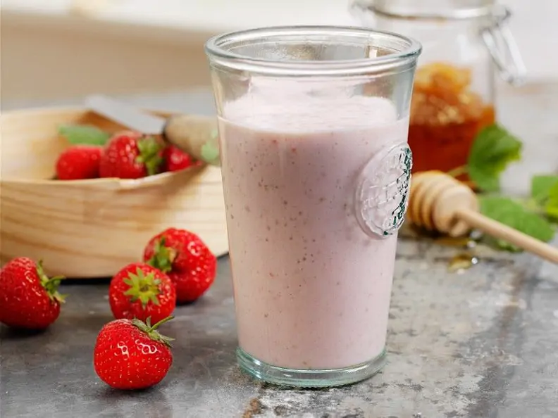 Fruchtbuttermilch