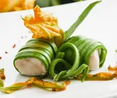 Zucchini-Fischröllchen