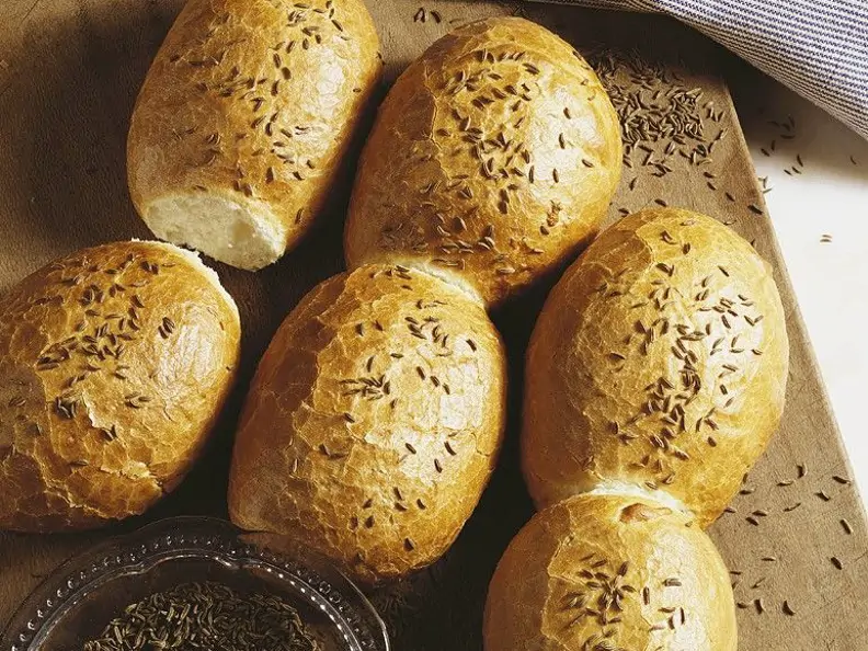 Kümmelbrötchen