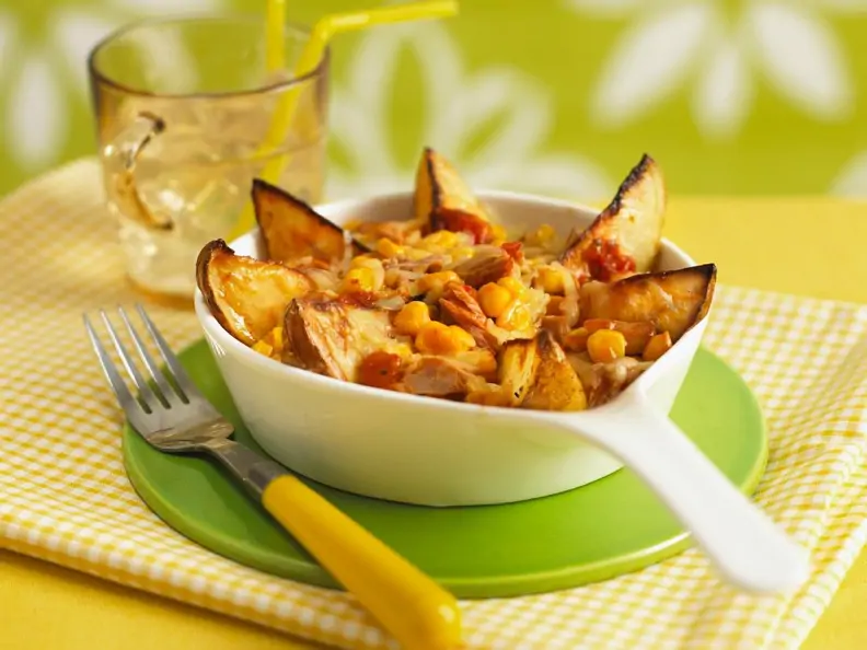 Gebackene Kartoffeln mit Mais