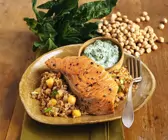 Lachs mit Buchweizen und Kichererbsen