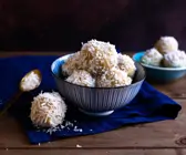 Kokos-Reisbällchen