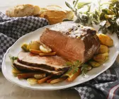 Roastbeef mit gemischtem Gemüse
