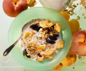 Müsli mit Trockenfrüchten