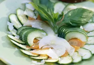 Gemüse-Carpaccio mit Parmesan