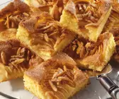 Apfelblechkuchen mit Mandel
