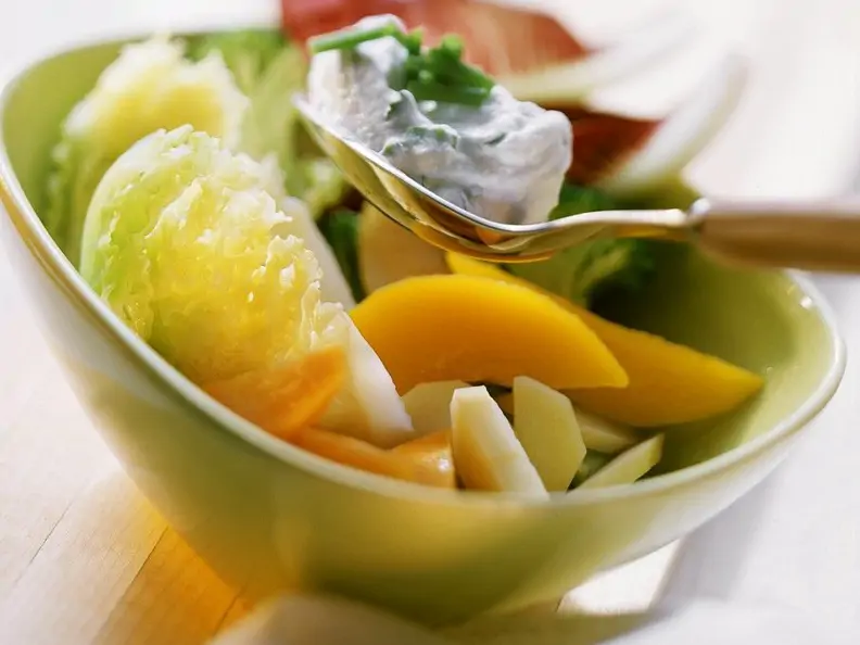 Gemüse mit Dip