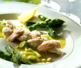 Zweierlei Fisch mit Spargel