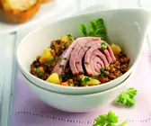 Linsen mit Kartoffeln und Thunfisch