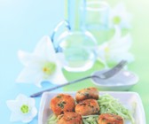 Thai-Fischbällchen mit Gurken-Relish