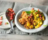Linsen mit Kartoffeln und Tomatensalsa