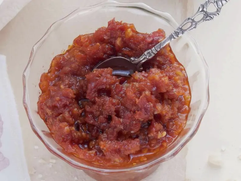 Rotes Pesto
